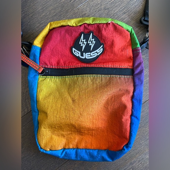 Guess J.Balvin cross body/belt festival bag 2020 - Picture 2 of 3